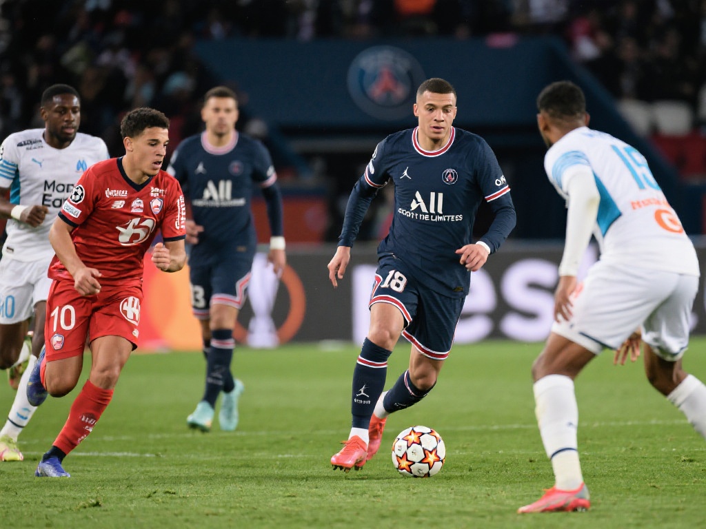 大巴黎21分领跑法甲 豪取冠军触手可及 尽管巴黎圣日耳曼目前看似高枕无忧,但他们